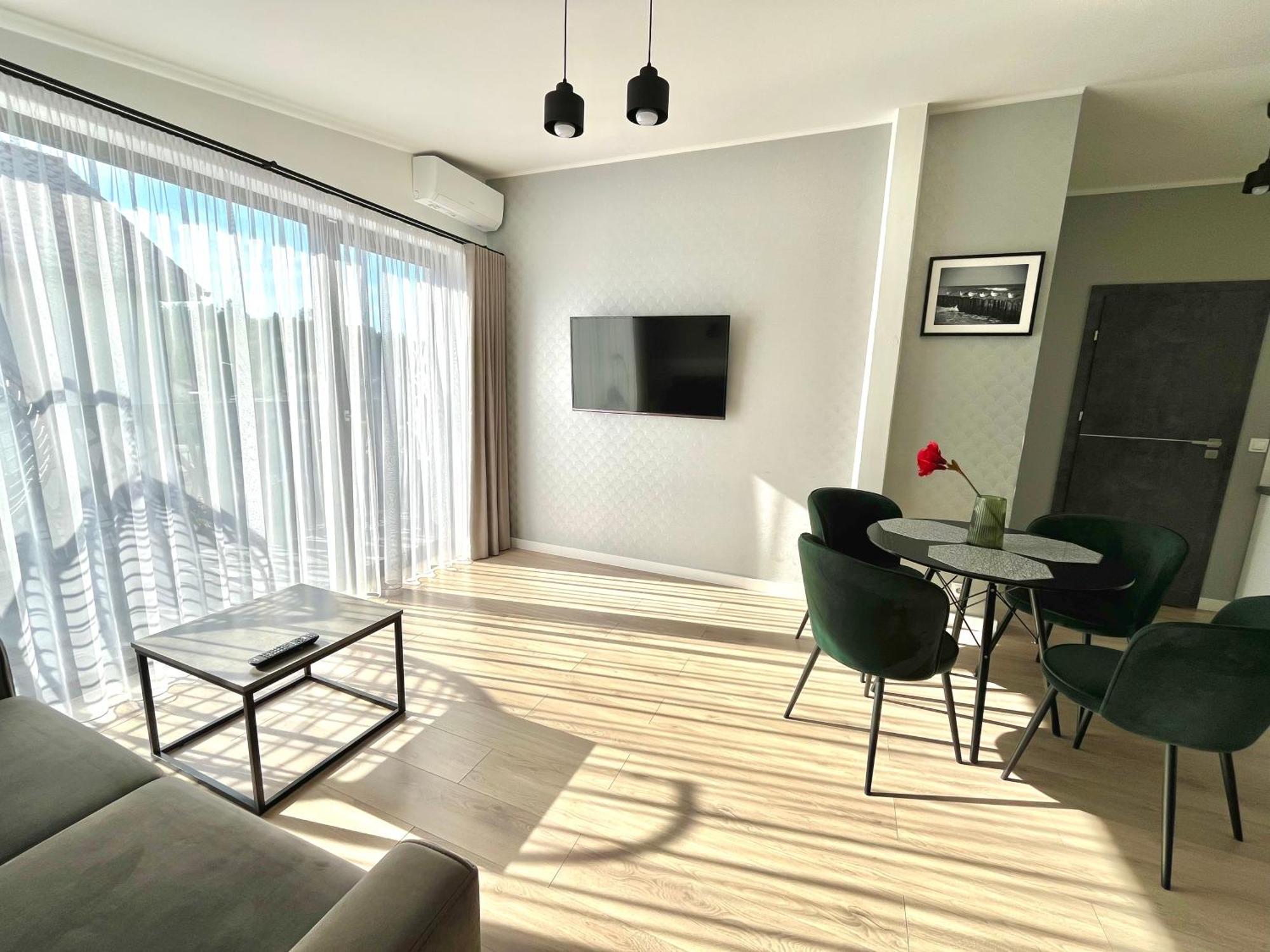 Apartamenty Blast Nad Morzem Chłopy Extérieur photo